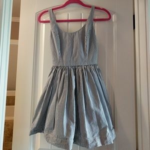 ABERCROMBIE &FITCH blue and white stripe dress